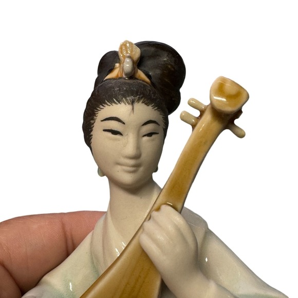VTG Japanese Geisha Biwa Player Celadon Porcelain Statue Sculpture Figurine #11 - Picture 8 of 8